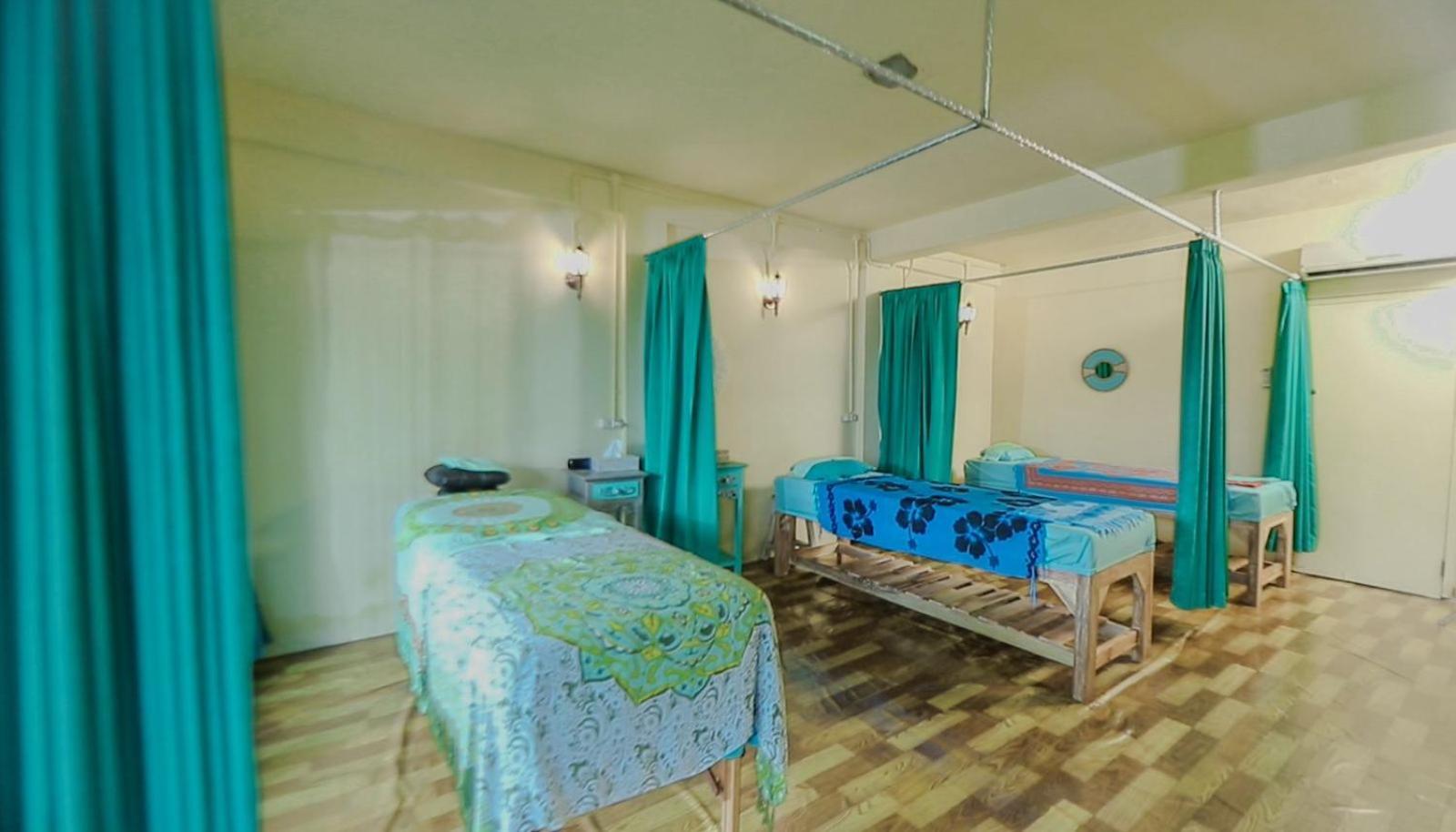 Lovina Haven Boutique Resort エクステリア 写真